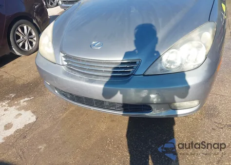 2002 Lexus Es 300 from USA, damaged, VIN JTHBF30GX20067048